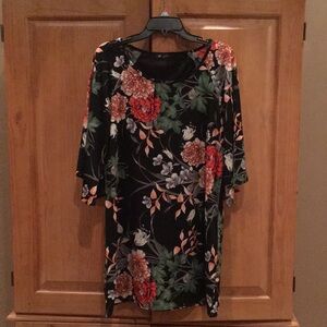 Vision Black Floral Sheath Dress NWOT